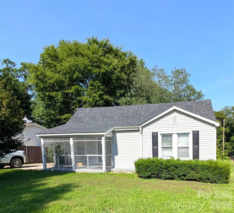 707 Oakshade Avenue Apt 51, Kannapolis, NC - 2 beds, 1 bath, 1,274 sqft - $205,000