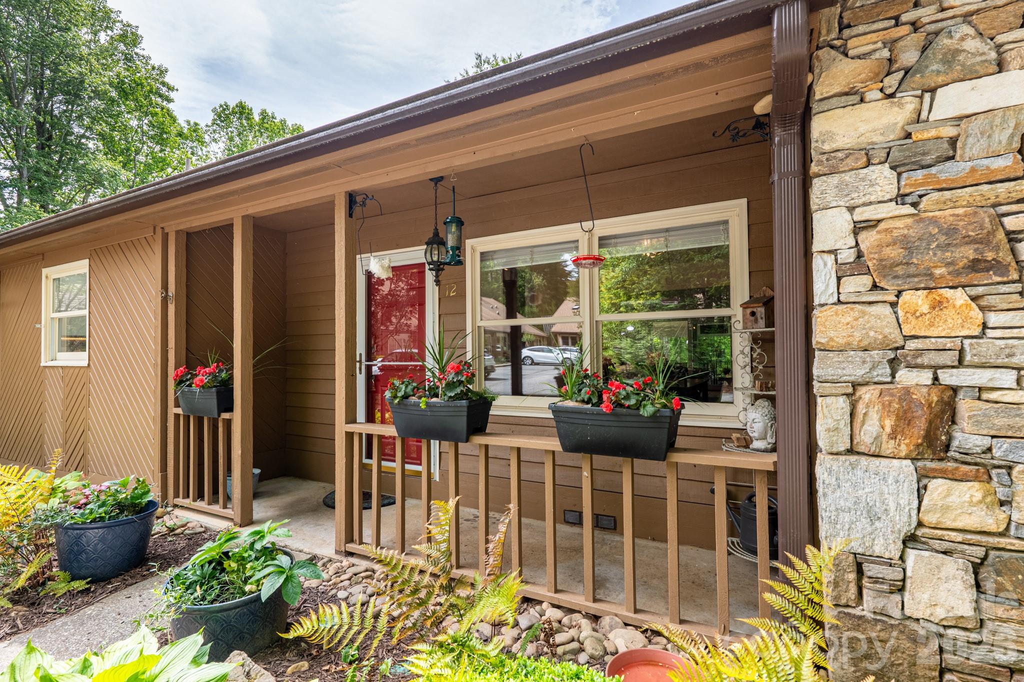 12 Pencross Circle, Etowah, NC. property listing photo