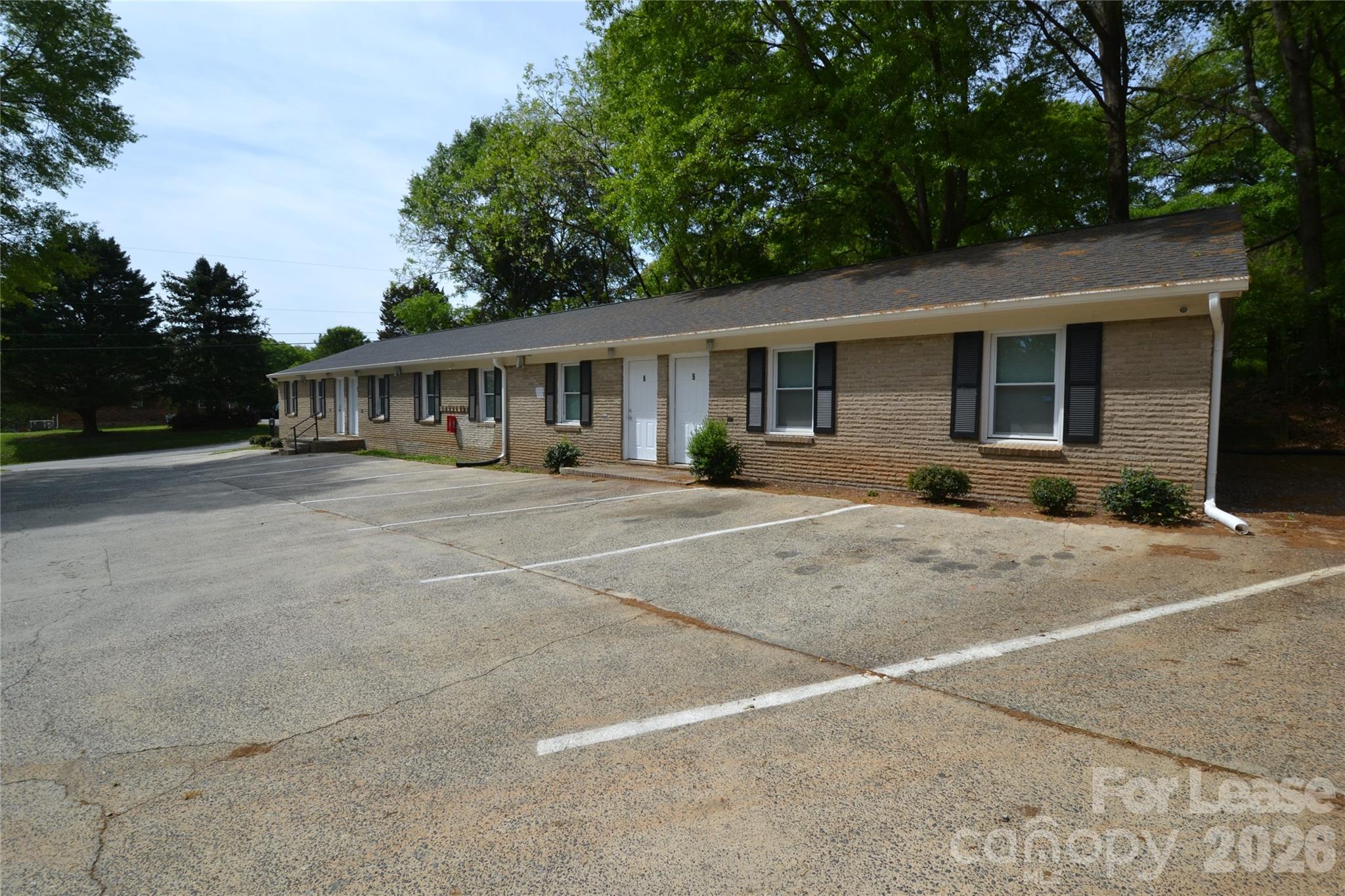 1212 Essex Apt 8, Gastonia, NC. property listing photo