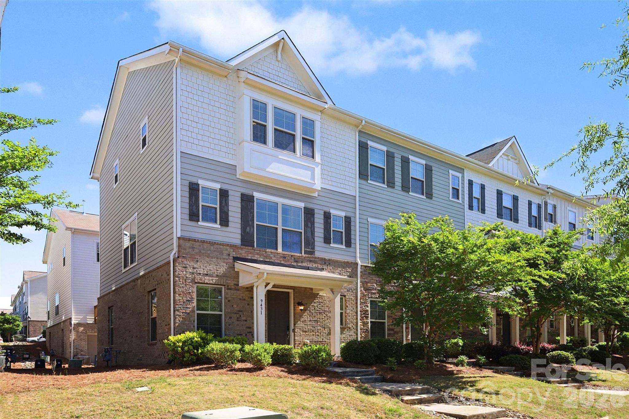 9431 Ainslie Downs Street, Charlotte, NC. property listing photo