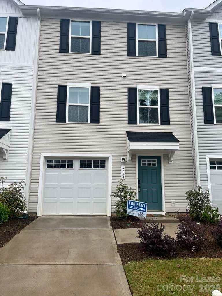 6126 Carrick Bend Court, Charlotte, NC - 3 beds, 2.5 baths, 1,576 sqft - $1,795