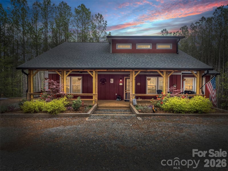 120 Ashley Court, Mill Spring, NC - 2 beds, 3 baths, 1,806 sqft - $475,000