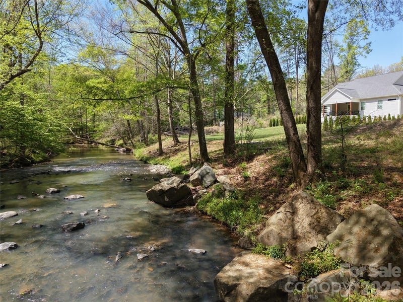 16 Creston Circle Apt 16, Charlotte, NC -  - $169,000
