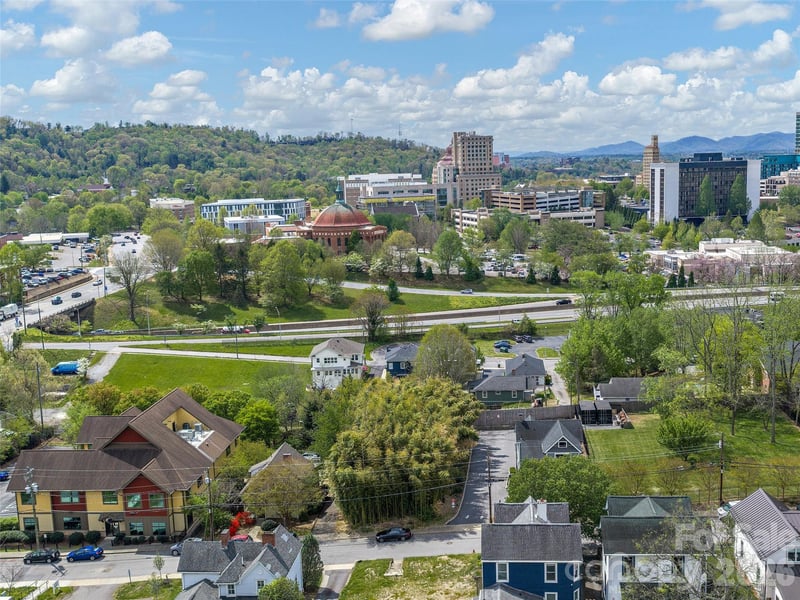 9999 Clayton Street, Asheville, NC -  - $450,000