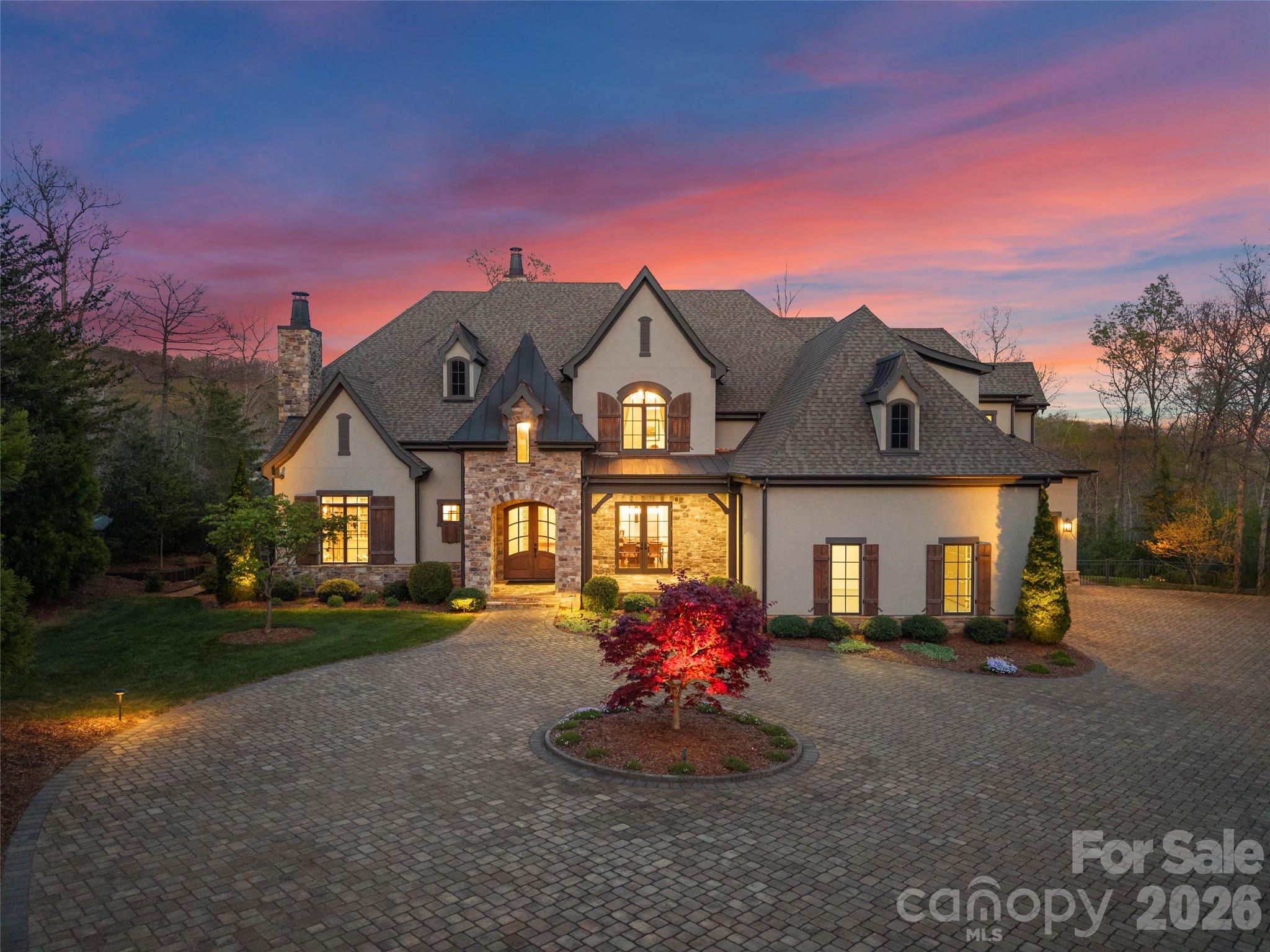 1925 White Tree Trail, Arden, NC. property listing photo