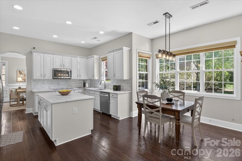 4936 Hawk Shadow Lane, Charlotte, NC - 6 beds, 4 baths, 3,642 sqft - $895,000