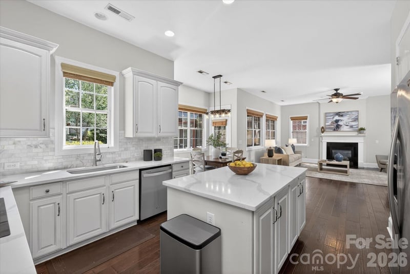 4936 Hawk Shadow Lane, Charlotte, NC - 6 beds, 4 baths, 3,642 sqft - $869,000