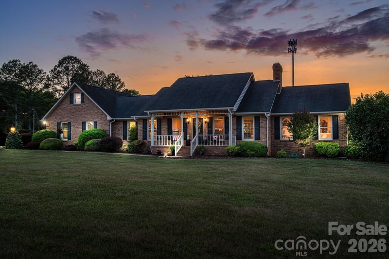 1327 Startown, Lincolnton, NC - 3 beds, 3 baths, 3,117 sqft - $1,500,000