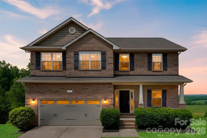 2548 Flintshire Lane, Gastonia, NC - 5 beds, 4 baths, 3,163 sqft - $449,000