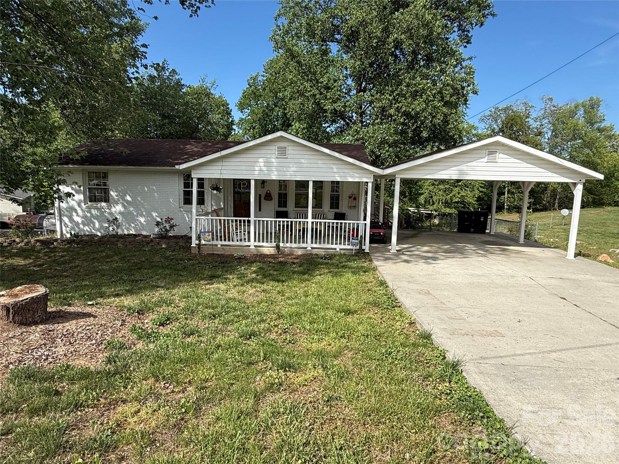 3678 Vantage Heights Circle, Lenoir, NC. property listing photo