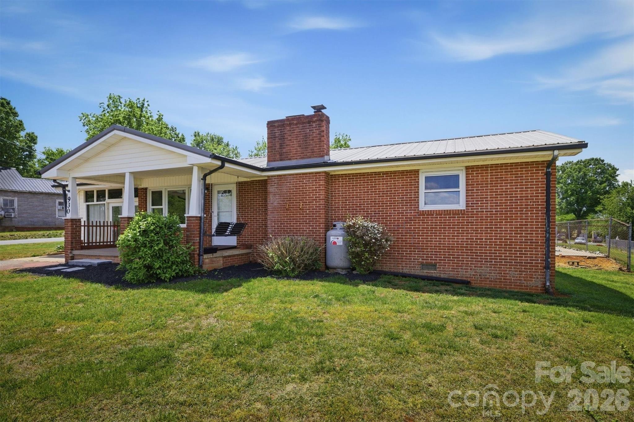 930 Enola, Morganton, NC. property listing photo