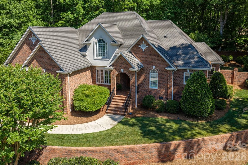 110 Elizabeth Court, Mount Holly, NC - 3 beds, 2.5 baths, 3,540 sqft - $925,000