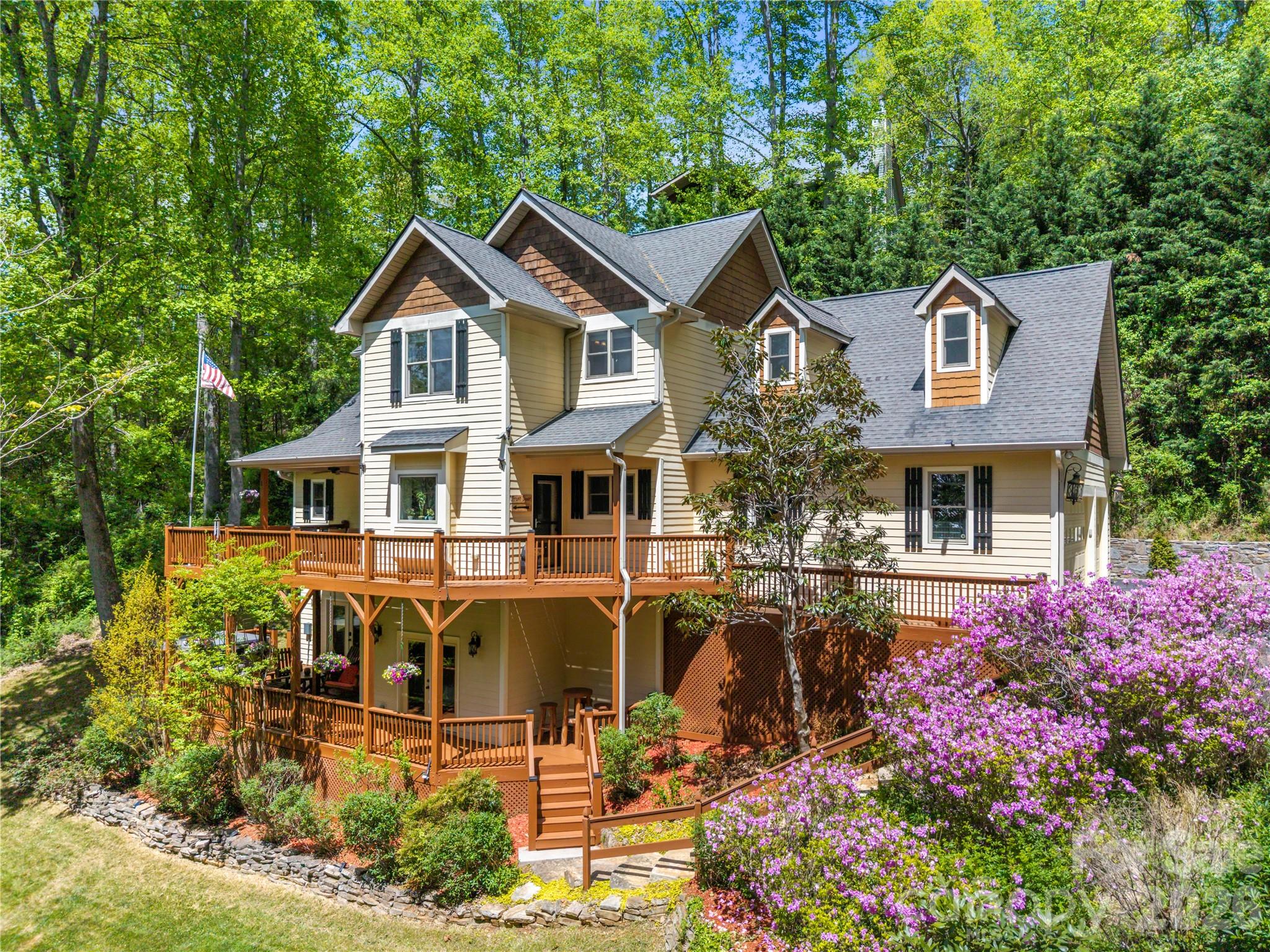128 Churchill Downs Drive, Fairview, NC. property listing photo