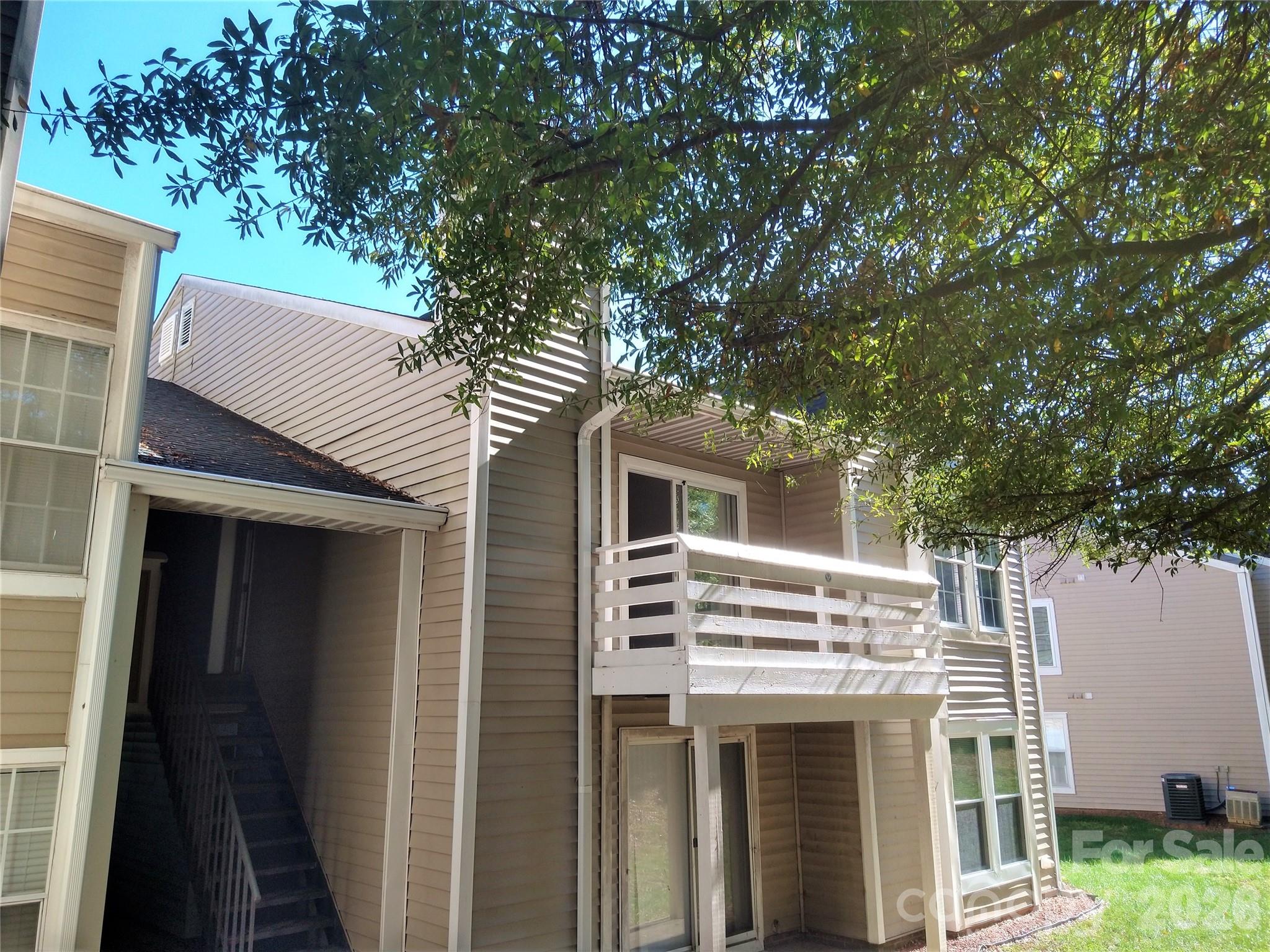 9607 Vinca, Charlotte, NC. property listing photo