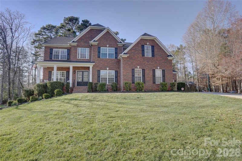 15100 Durmast Court, Mint Hill, NC - 5 beds, 4.5 baths, 5,476 sqft - $990,000