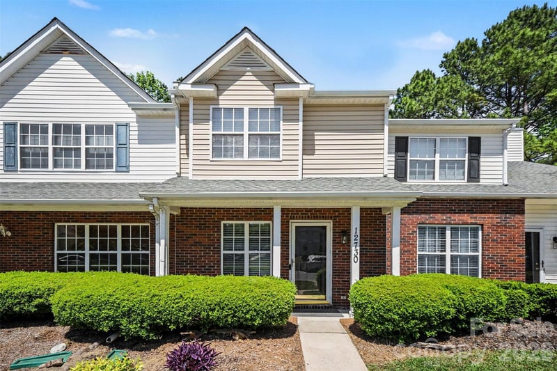 12730 Spirit Bound Way, Charlotte, NC - 2 beds, 2.5 baths, 1,120 sqft - $240,000