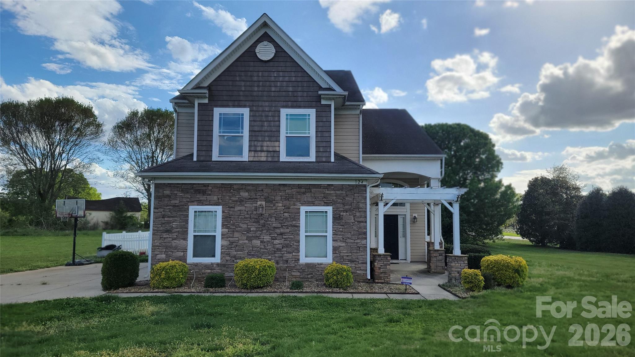 124 Settlers Grove Lane, Salisbury, NC. property listing photo