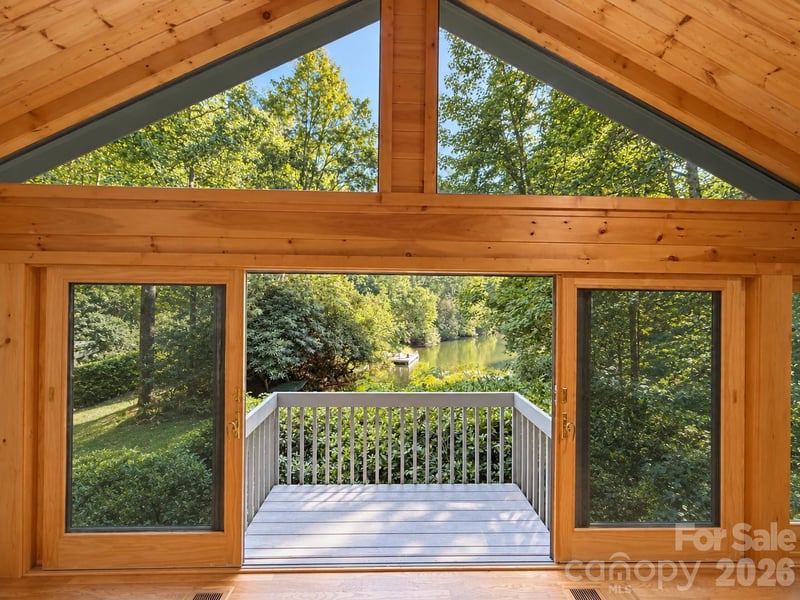 960 Middle Connestee Trail, Brevard, NC - 3 beds, 2 baths, 1,717 sqft - $650,000