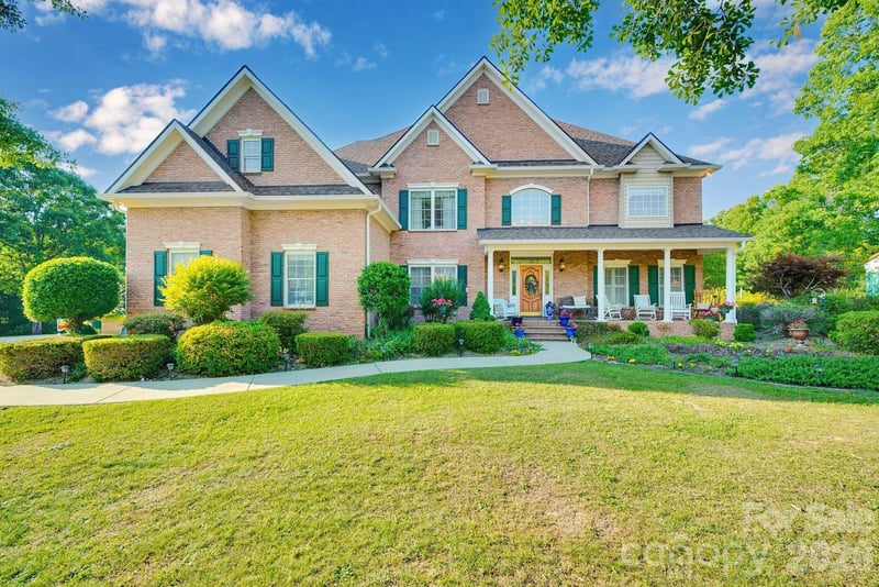 1171 Hilldale Drive, Lancaster, SC - 4 beds, 3 baths, 3,962 sqft - $1,449,995