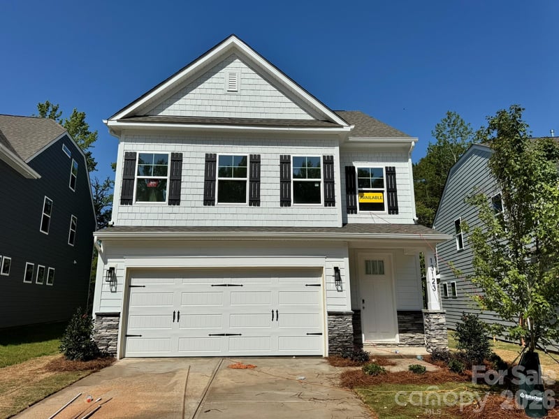 13123 Foxberry Road, Charlotte, NC - 3 beds, 3.5 baths, 2,911 sqft - $529,900