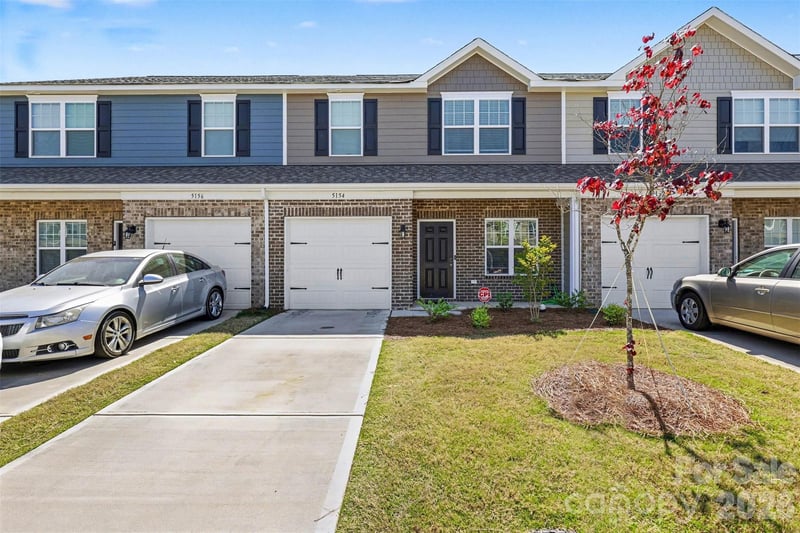 5154 Tommy Lane, Stanley, NC - 3 beds, 2 baths, 1,512 sqft - $280,000