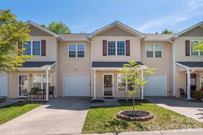 46 Chesire Way, Fletcher, NC - 3 beds, 3 baths, 1,253 sqft - $295,000