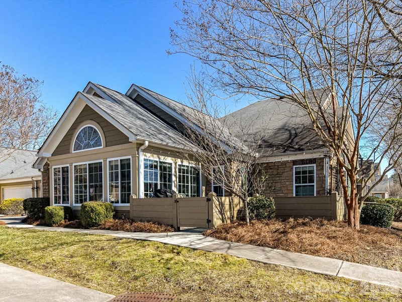 5433 Prosperity View, Charlotte, NC - 2 beds, 2 baths, 1,580 sqft - $395,000