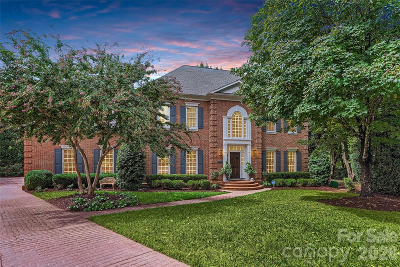2560 Morrocroft Lane, Charlotte, NC - 5 beds, 3.5 baths, 4,689 sqft - $2,200,000