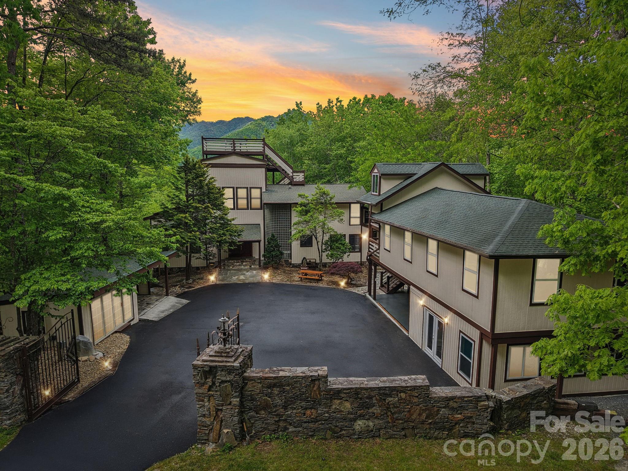 295/291 Dills Road, Bryson City, NC. property listing photo