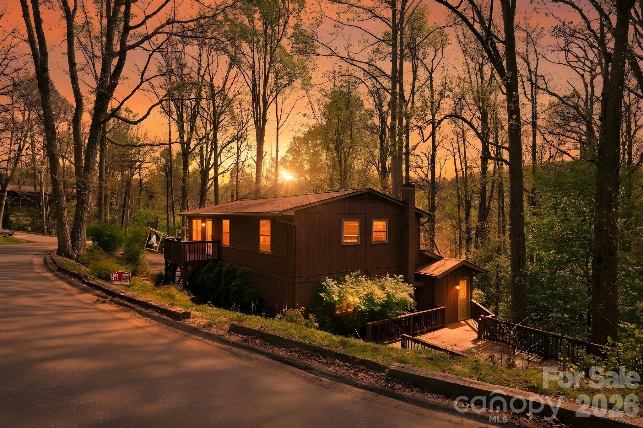 806 Dogwood Drive, Boone, NC. property listing photo