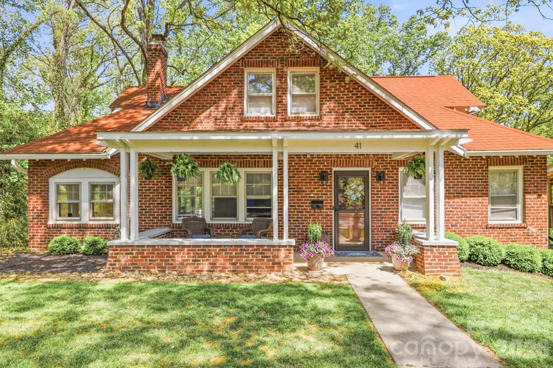 41 Chiles 74 & 75, Asheville, NC - 3 beds, 2 baths, 1,996 sqft - $875,000