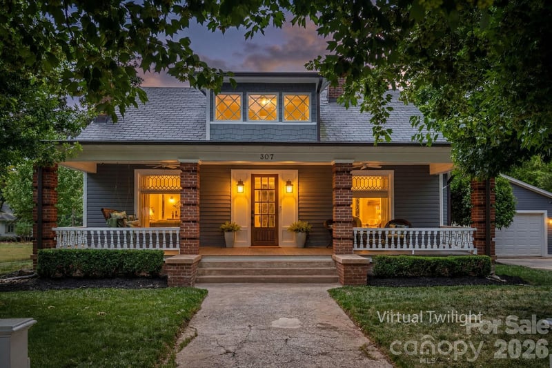 307 N Main Street, Belmont, NC - 5 beds, 3.5 baths, 3,615 sqft - $1,275,000