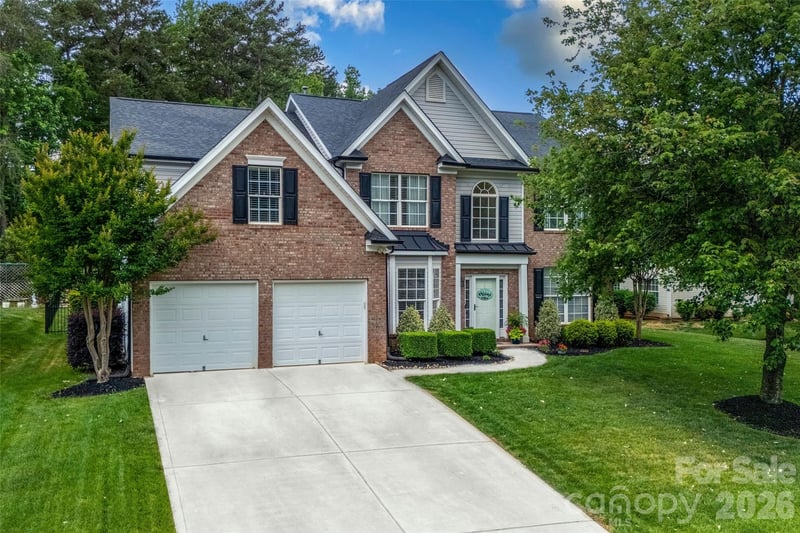 16027 Grafham, Huntersville, NC - 5 beds, 3 baths, 2,858 sqft - $739,900