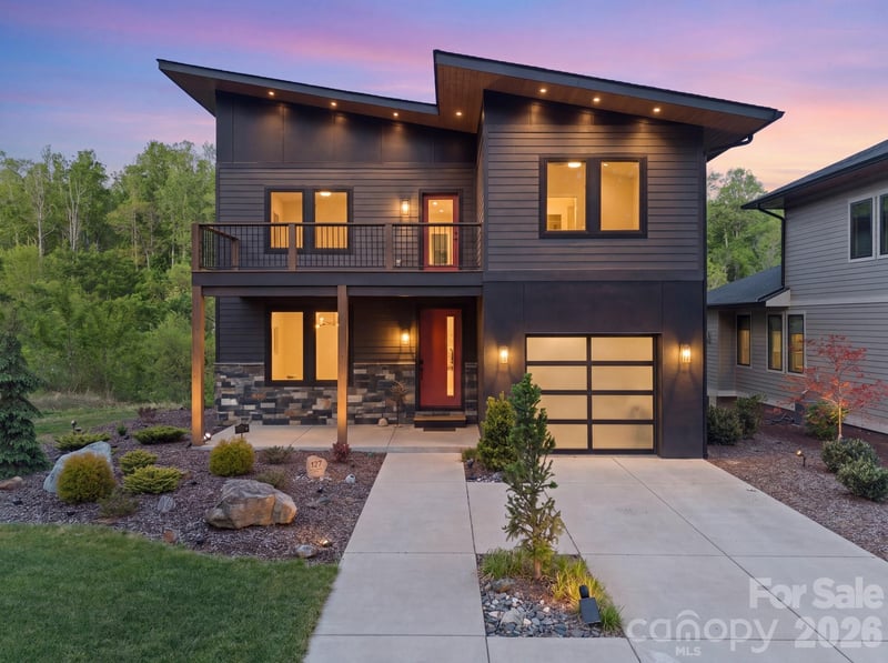 127 Rough Bark, Asheville, NC - 3 beds, 3 baths, 2,160 sqft - $800,000