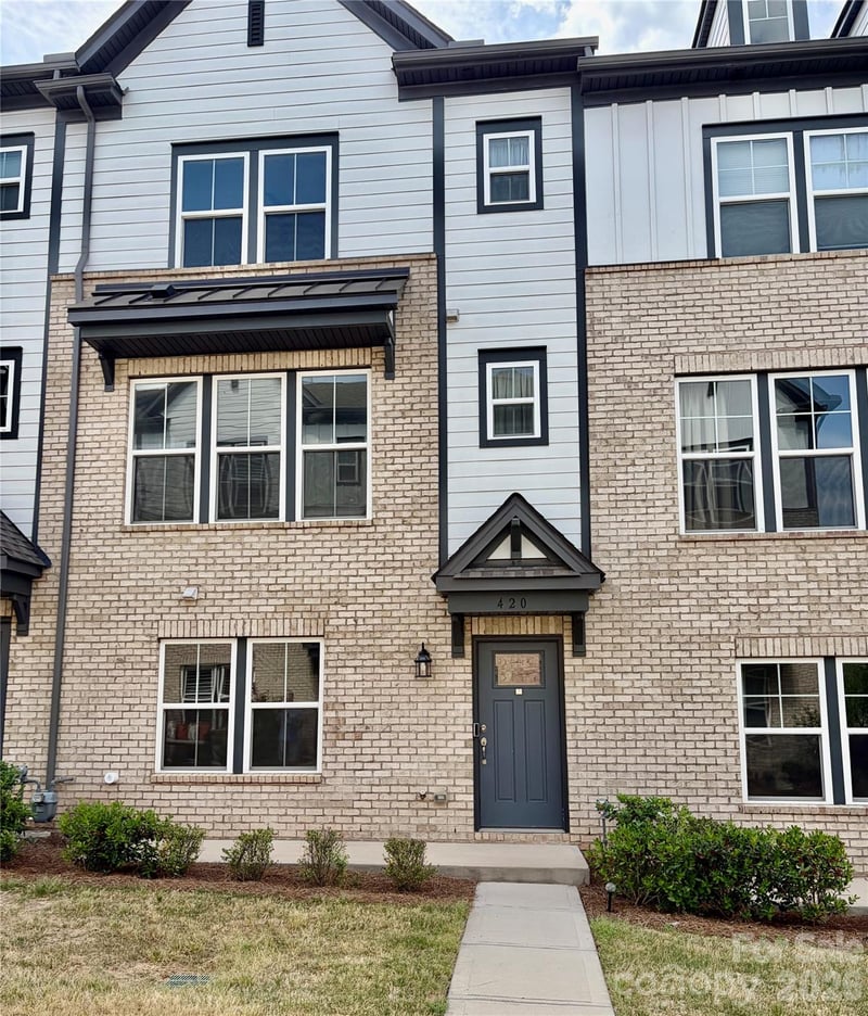 420 Grey Reagan 21, Charlotte, NC - 4 beds, 4 baths, 2,085 sqft - $615,000