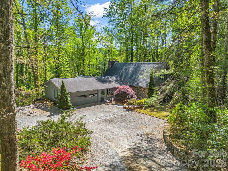 260 Tranquility, Hendersonville, NC - 4 beds, 3 baths, 3,444 sqft - $895,000