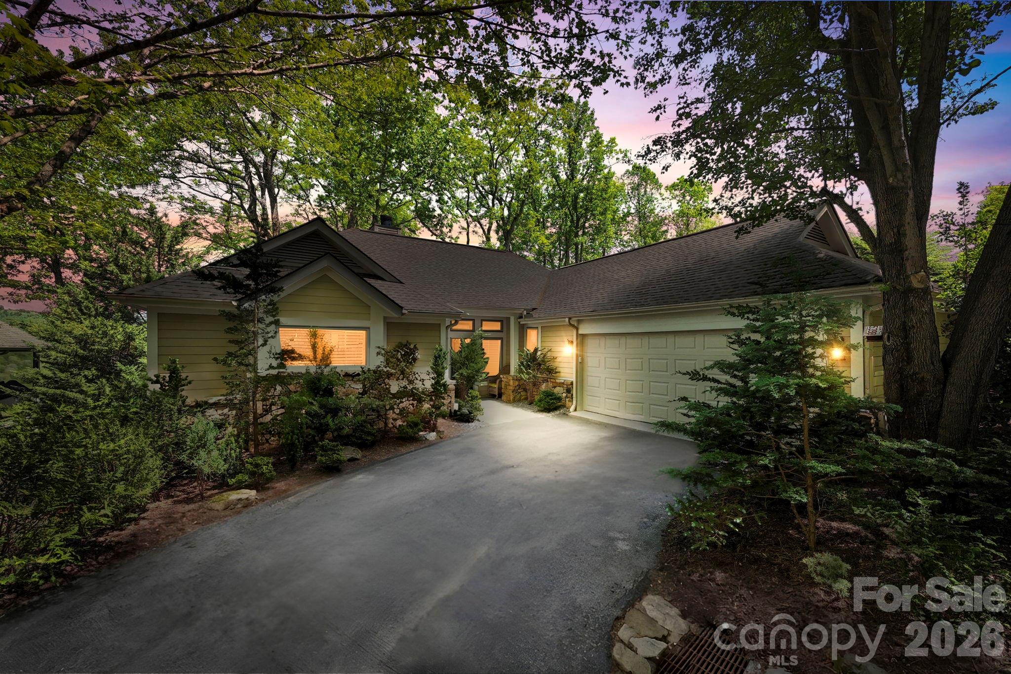 8 Spring Ridge Lane, Hendersonville, NC. property listing photo