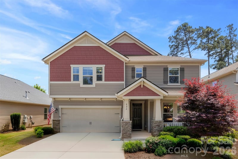 824 Ardent, Belmont, NC - 4 beds, 3 baths, 3,186 sqft - $529,000