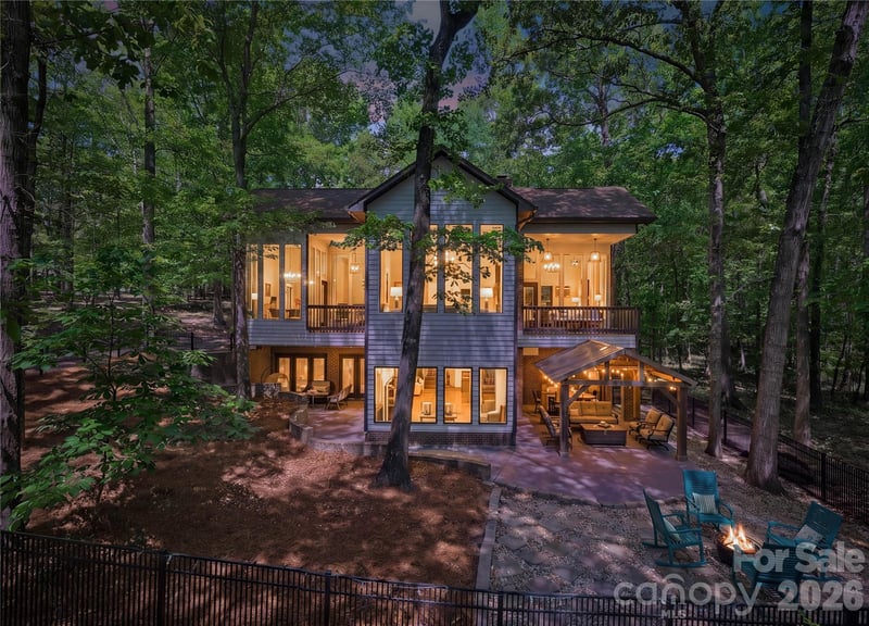 405 Timber, Weddington, NC - 4 beds, 3 baths, 4,005 sqft - $975,000