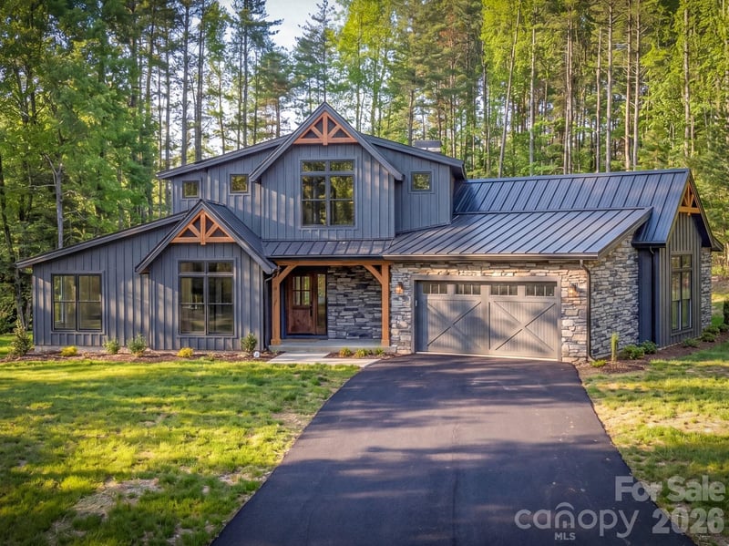 92 Crystal Heights Drive, Hendersonville, NC - 3 beds, 3 baths, 2,200 sqft - $900,000