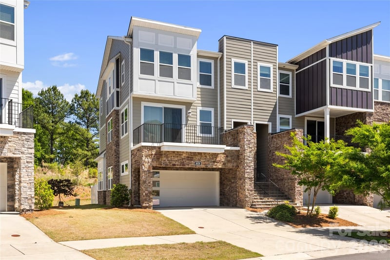 1658 Unison Drive, Charlotte, NC - 4 beds, 3.5 baths, 2,435 sqft - $499,900