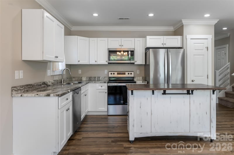 38 Old County Home Road, Asheville, NC - 3 beds, 2.5 baths, 1,317 sqft - $379,900