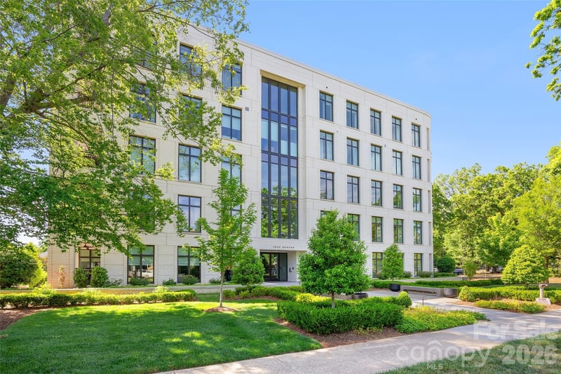1500 Queens Road Apt 104, Charlotte, NC - 3 beds, 3.5 baths, 2,345 sqft - $2,400,000