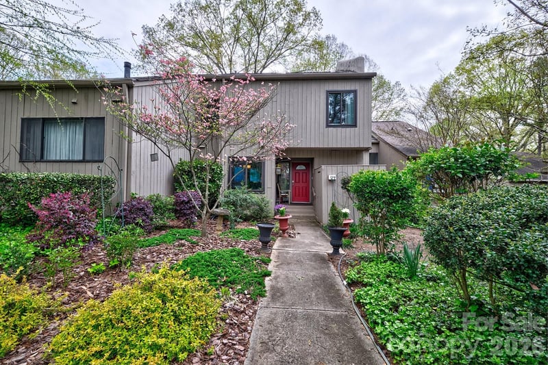 134 Pine Grove, Lake Wylie, SC - 4 beds, 4 baths, 2,636 sqft - $410,000