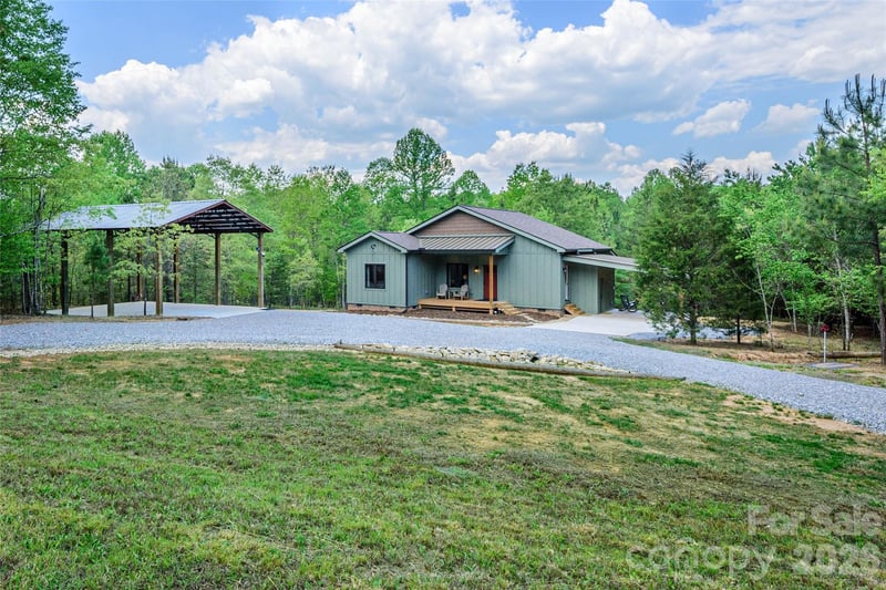107 Dakota, Rutherfordton, NC - 2 beds, 2 baths, 1,295 sqft - $449,000