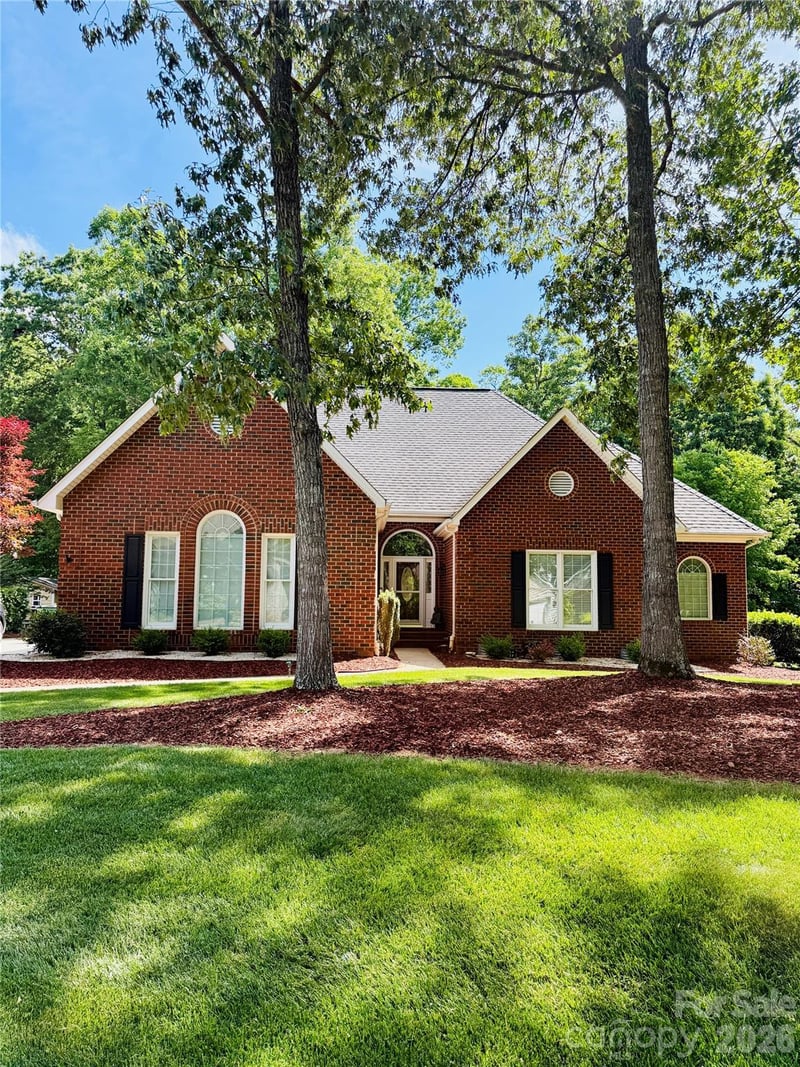 1320 Mill Race, Matthews, NC - 4 beds, 2 baths, 1,856 sqft - $535,000