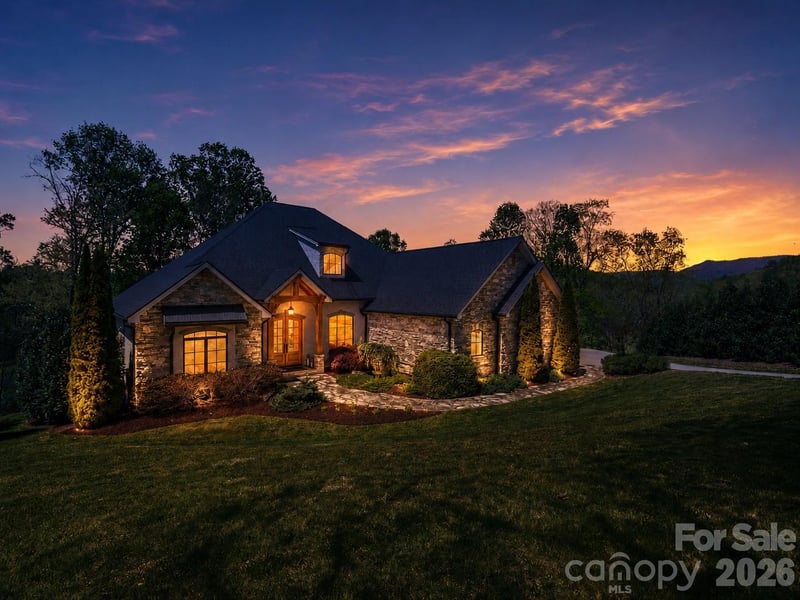 28 Falling Star Court, Fletcher, NC - 3 beds, 3.5 baths, 3,054 sqft - $1,449,000