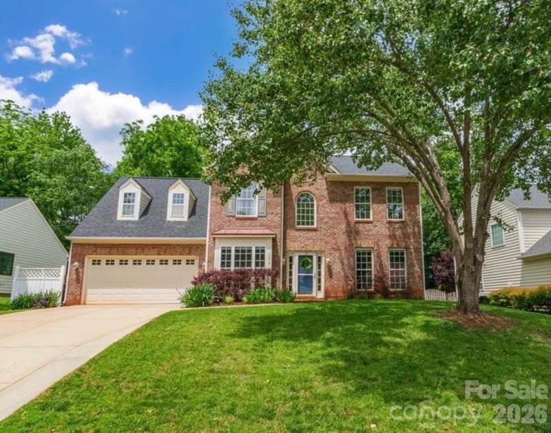 15816 Gathering Oaks, Huntersville, NC - 5 beds, 3 baths, 2,715 sqft - $620,000