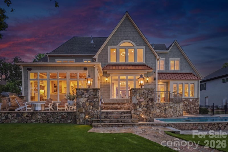 3900 Channel Pointe Lane, Denver, NC - 5 beds, 5 baths, 5,079 sqft - $3,195,000