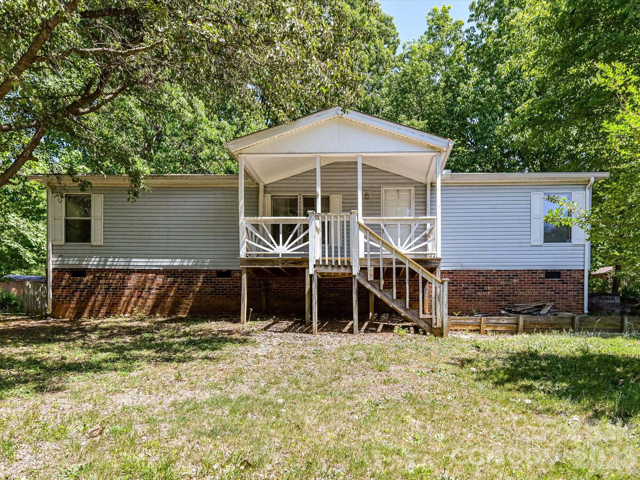 3690 Vickery Drive, Maiden, NC. property listing photo